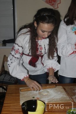 У Мукачівській міській бібліотеці відбулись "Андріївські вечорниці" – 20