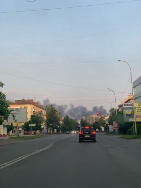Під вечір в Ужгороді розгорілась масштабна пожежа – 05