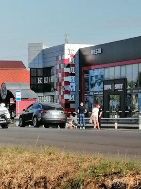 Поблизу ринку "ГІД" сталась аварія – 02