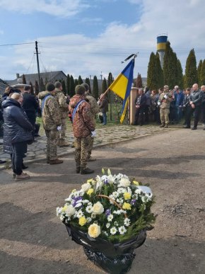 На Закарпатті поховали молодого Героя – 02