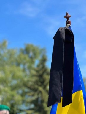 У Мукачеві поховали 25-річного Героя – 08