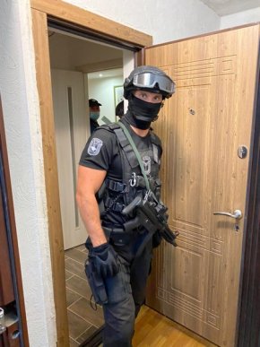 Затримання в Ужгороді: перші подробиці – 01