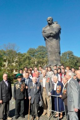 На Закарпатті ветерани відзначають День партизанської слави – 03