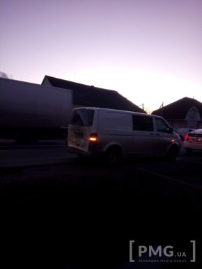 У Ракошині стала ДТП: зіткнулися три автомобілі – 05