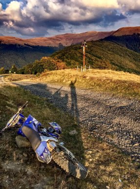 Учасник експедиції "Ukraїner" показав дивовижні світлини вершин Карпат – 02