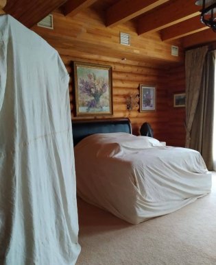 Обшуки маєтку родини Віктора Медведчука на Закарпатті: опубліковано ексклюзивні кадри – 28