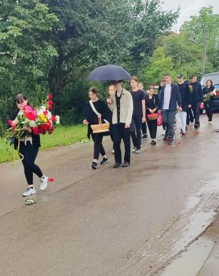 Сьогодні поховали закарпатця, який загинув, боронячи незалежність України – 02