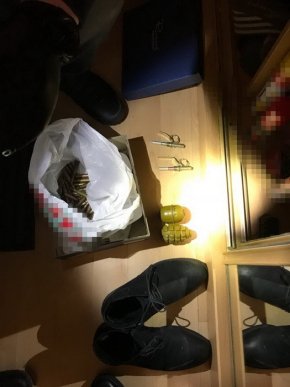 Масштабна спецоперація СБУ: на Закарпатті провели обшуки – 05