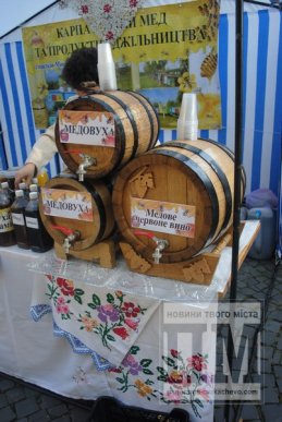 Протягом наступних трьох днів мукачівці відчують солодкий смак життя (ФОТОРЕПОРТАЖ) – 06