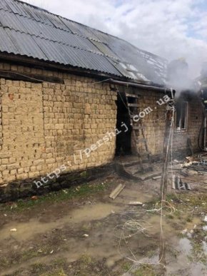 На Мукачівщині горіло ромське поселення – 02