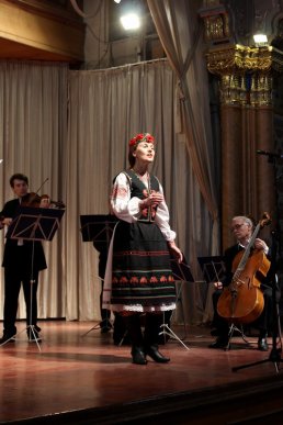 В Ужгородській філармонії відкрився фестиваль "Музика без кордонів" – 04