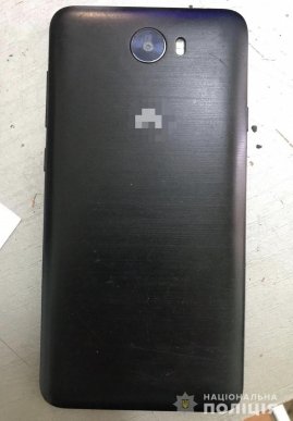 У Мукачеві чоловік зайшов до будинку 20-річної дівчини і скоїв злочин – 02