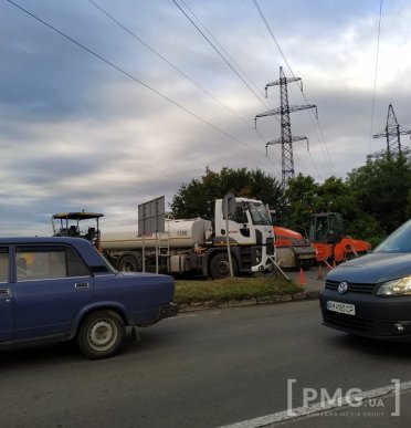 На в’їзді у Мукачево зранку утворилися затори – 02