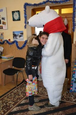 Подарунки на Різдво презентували благодійники для дітей з Домбоківської школи-інтернату (ФОТО) – 10