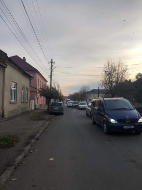 У Мукачеві утворились чималі затори – 02 У Мукачеві утворились чималі затори – 02