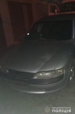 Ужгородець замовив евакуатор і вкрав чужий автомобіль – 03 Ужгородець замовив евакуатор і вкрав чужий автомобіль – 03