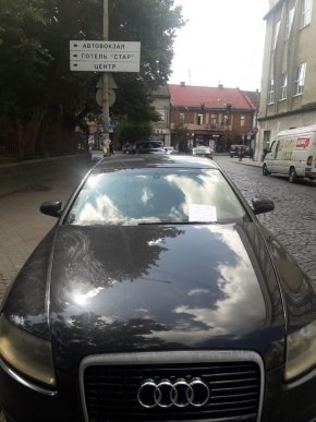 Порушники паркування заплатять у бюджет Мукачева чверть мільйона – 01