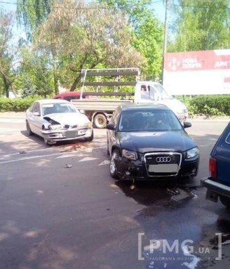 У Мукачеві поблизу ринку "ГІД" сталася ДТП – 01