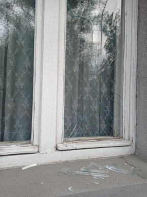 Завдали шкоди людям: поліція розповіла, що накоїла група неповнолітніх хлопців – 04