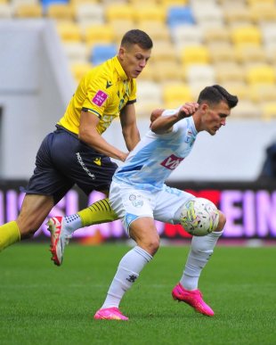 Грали не лише хлопці: відбулися матчі обох команд «Минаю» – 02