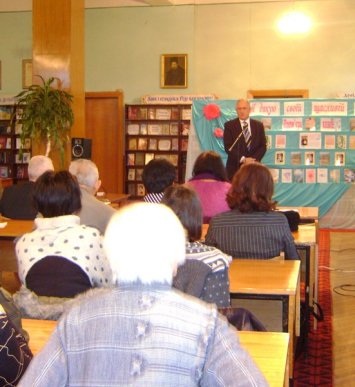 У Мукачеві пройшов творчий вечір Михайла Шушкевича (ФОТО) – 05 У Мукачеві пройшов творчий вечір Михайла Шушкевича (ФОТО) – 05