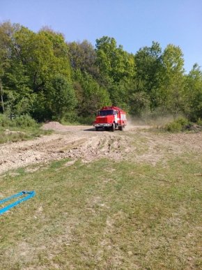 Рятувальники спільно з лісниками приборкували умовну пожежу в лісовому масиві с. Н.Коропець – 03
