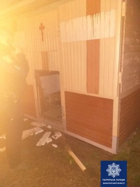 В Ужгороді чоловік скоїв ганебний злочин – 01 В Ужгороді чоловік скоїв ганебний злочин – 01