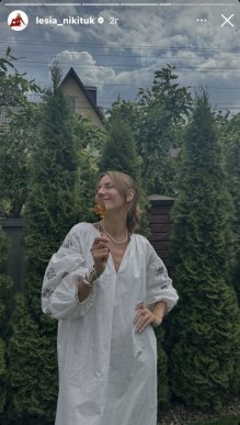 «Личить кожному»: як зірки святкують День вишиванки – 06