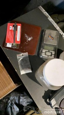 Поліція провела обшуки у Берегові – 02