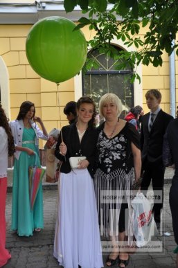 Парад випускників в центрі Мукачева: як це було (ФОТО) – 04