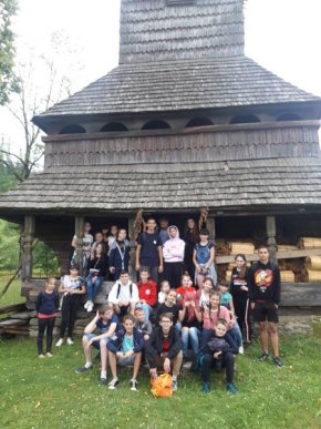 67 мукачівських школярів поїхали у літні дитячі табори за кошти міського бюджету – 02