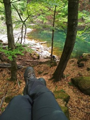 Соцмережі підкорюють фото загадкових озер, які зникнуть вже в червні – 03