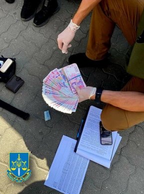 В області затримали інспектора, який «зливав» інформацію про розміщення прикордонних патрулів – 02