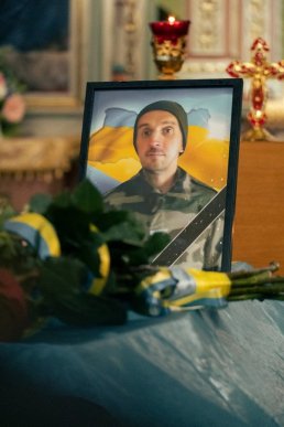 Мукачівська громада провела в останню путь полеглого Героя – 01