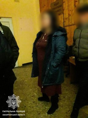 У Мукачеві побили поліцейських – 02