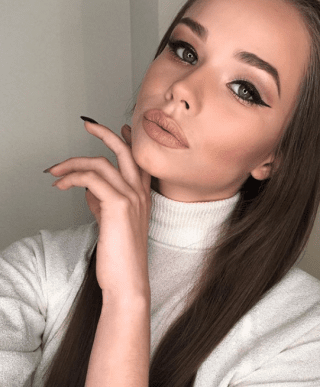 Моторошна аварія у Мукачеві: опубліковано фото загиблої дівчини – 08