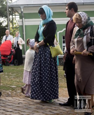 У Мукачівському Свято-Миколаївському жіночому монастирі святкують Успіння Пресвятої Богородиці (ФОТОРЕПОРТАЖ) – 21