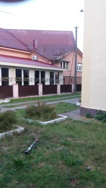 Нові деталі стрільби у Сваляві: поліція кваліфікувала обстріл ресторану, як хуліганство – 03