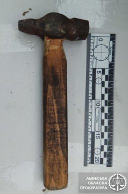 Закарпатець через ревнощі молотком забив до смерті чоловіка – 01