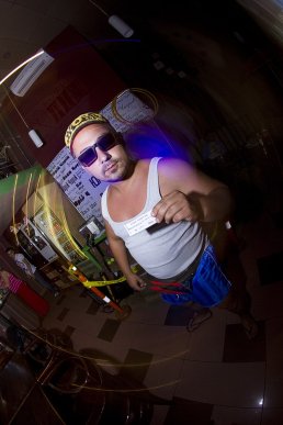 Літню версію “Скетч-шоу” презентували у кав’ярні “Time” (ФОТО,ВІДЕО) – 01 Літню версію “Скетч-шоу” презентували у кав’ярні “Time” (ФОТО,ВІДЕО) – 01