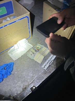 Брали по 4 тисячі доларів: прикордонники розповіли, що коїлось в області – 04