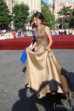 У Мукачеві нагородили випускників-медалістів – 70