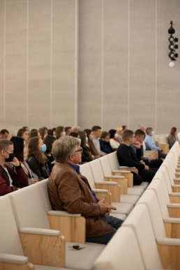 Професор Василь Гарагонич «повернувся» у рідний УжНУ – 04 Професор Василь Гарагонич «повернувся» у рідний УжНУ – 04