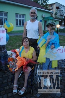 Мукачево радо зустріло прикордонників, які повернулись із зони АТО (ФОТО) – 06