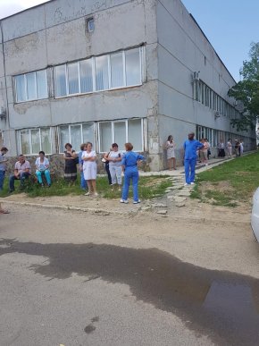 В Ужгороді з пологового будинку евакуювали людей – 02