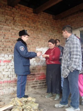 Міліція під час комплексного відпрацювання найбільших сіл Мукачівщини, виявила ряд порушень (ФОТО) – 05