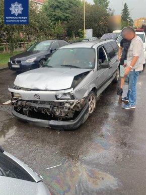 Дуже п’яний чоловік скоїв ДТП в Ужгороді – 02