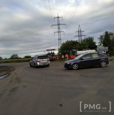 На в’їзді у Мукачево зранку утворилися затори – 03