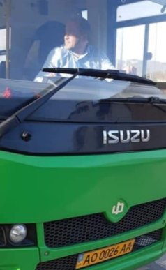 У Мукачеві водій маршрутки приємно вразив містян – 02 У Мукачеві водій маршрутки приємно вразив містян – 02