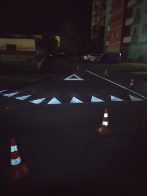 Що роблять комунальники Мукачева вночі: оприлюднено фото – 06